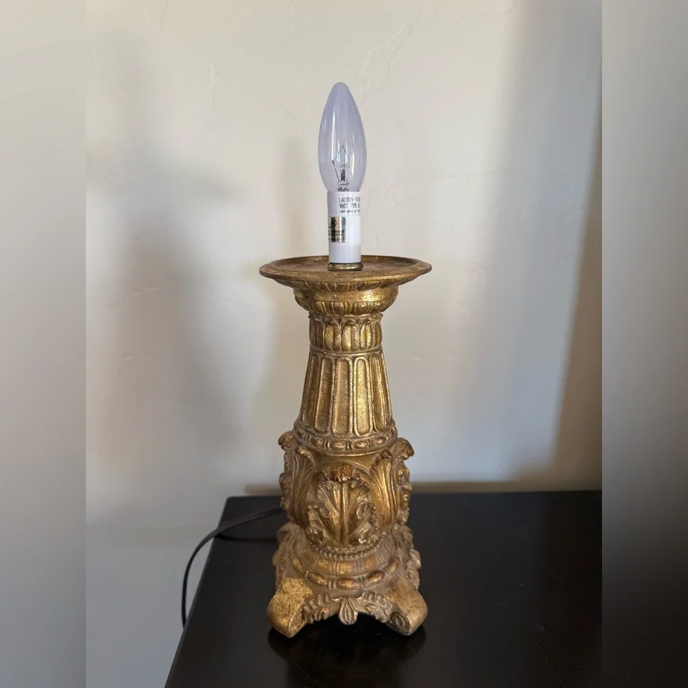 N/A vtg gold